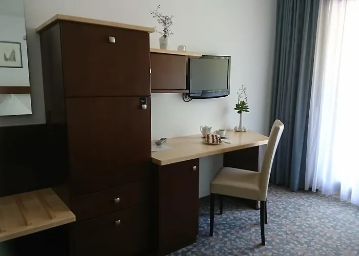 Oda ve Kahvaltı Cafe Blaich - Garni